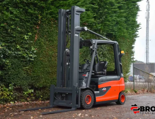 Linde E30L-01 Triplex