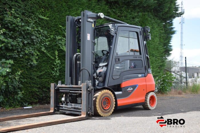 2018 Linde E30-01 LI-ION Triplex