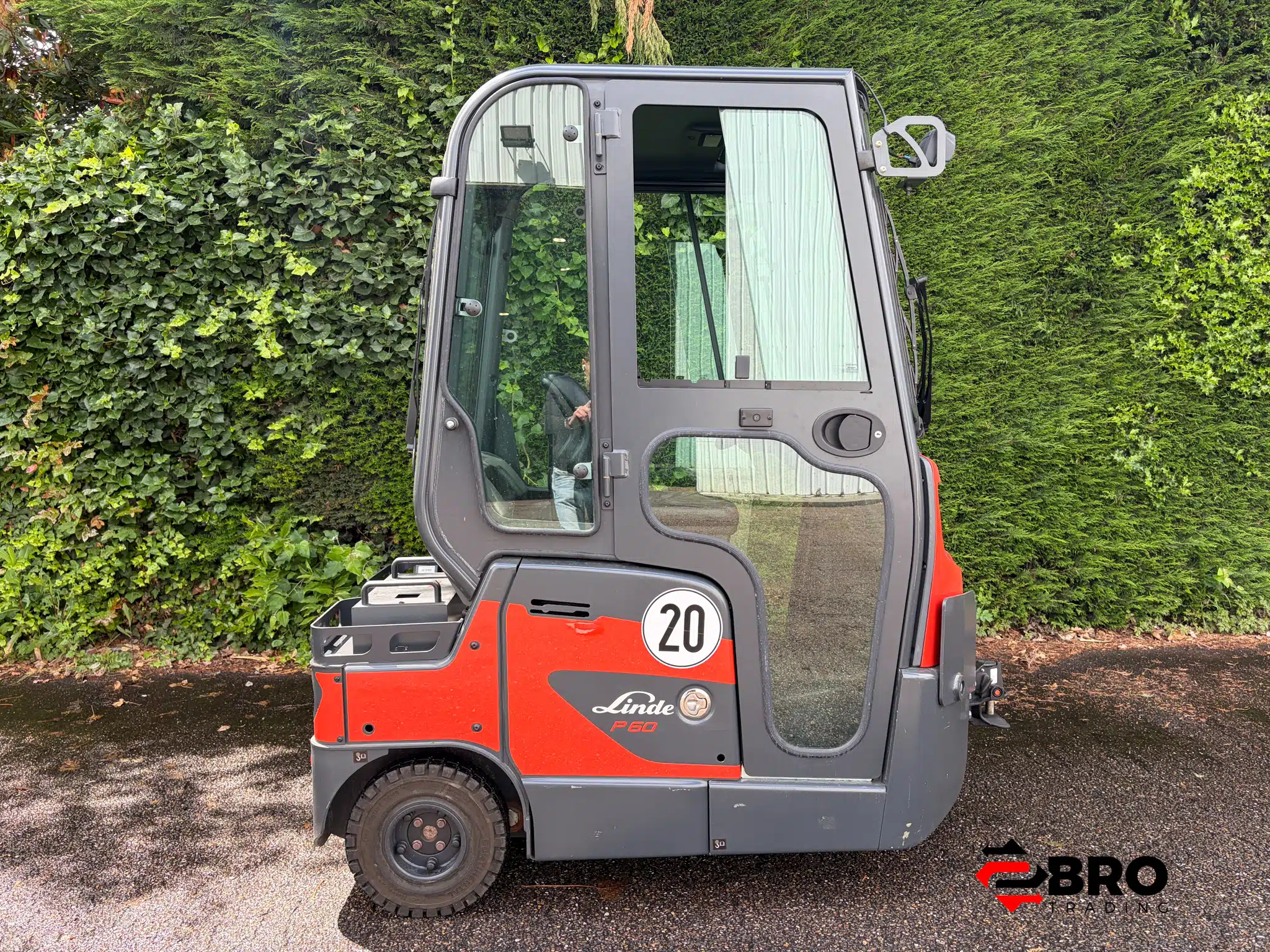 Linde P60 Electric Tractor - Figure 6